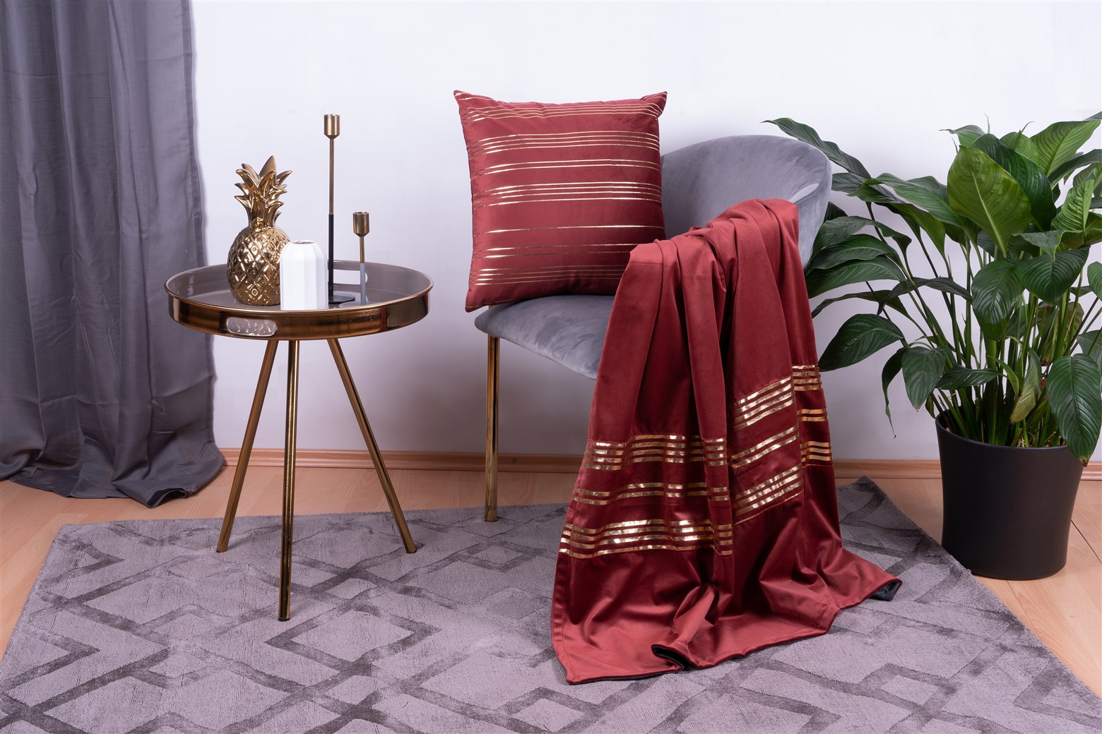 Kissen-Decken-Set Dekokissen & Decke Prisma 525 2er-Set Rot / Gold