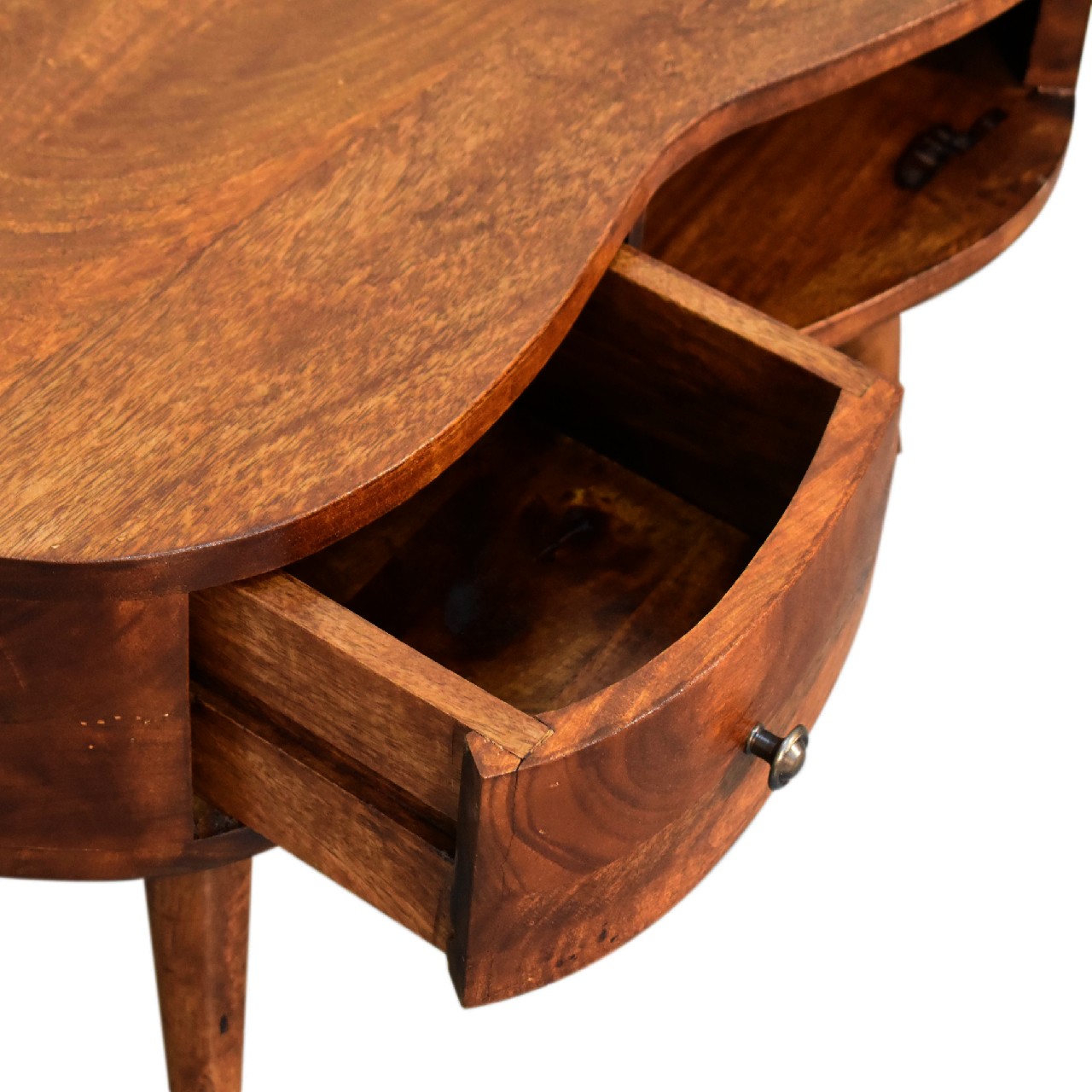 Mini-Couchtisch „Chesnut Wave“
