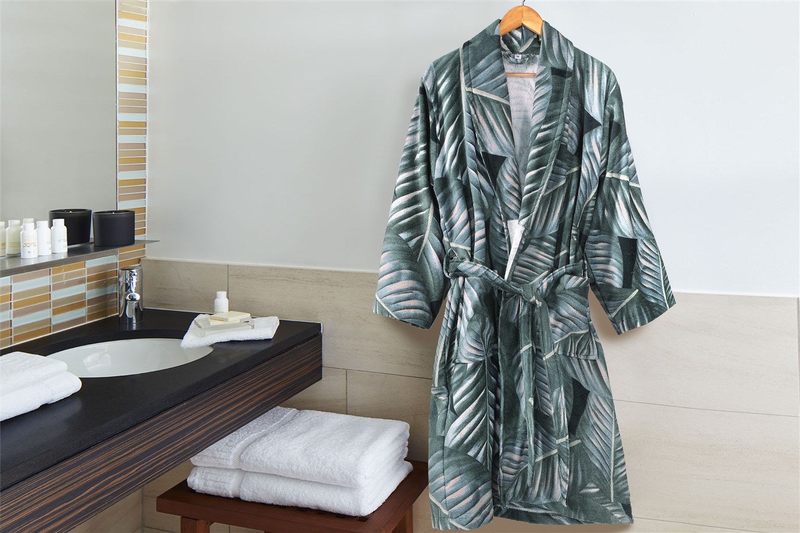 Bademantel Bademantel Tropical 125 Schwarz / Grün L