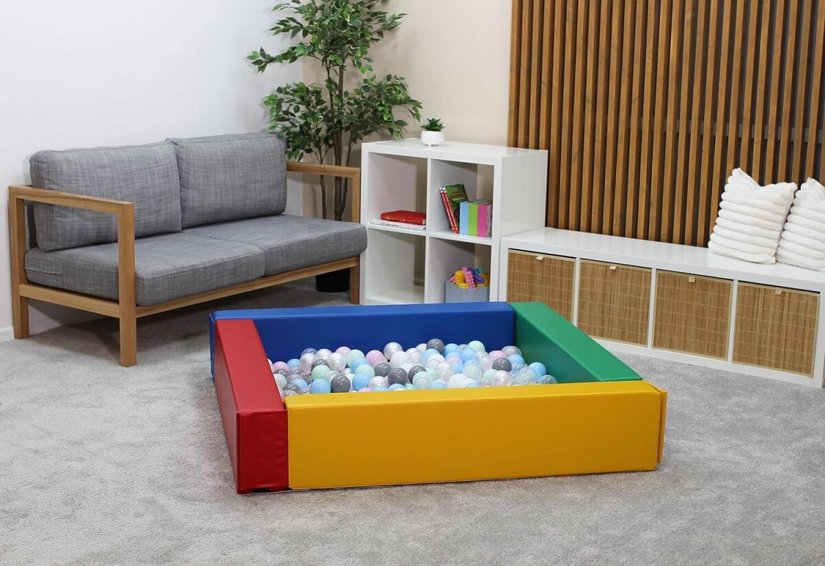 IGLU Ball Play Heaven - Mehrfarbig - Bällebad Rahmen für Kinder zwischen 1-7 Jahre (ohne Füllung)