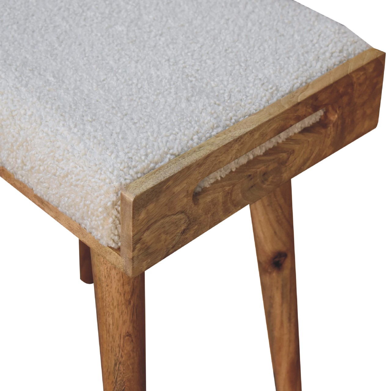 Fußhocker im Stil eines cremefarbenen Tabletts aus Bouclé