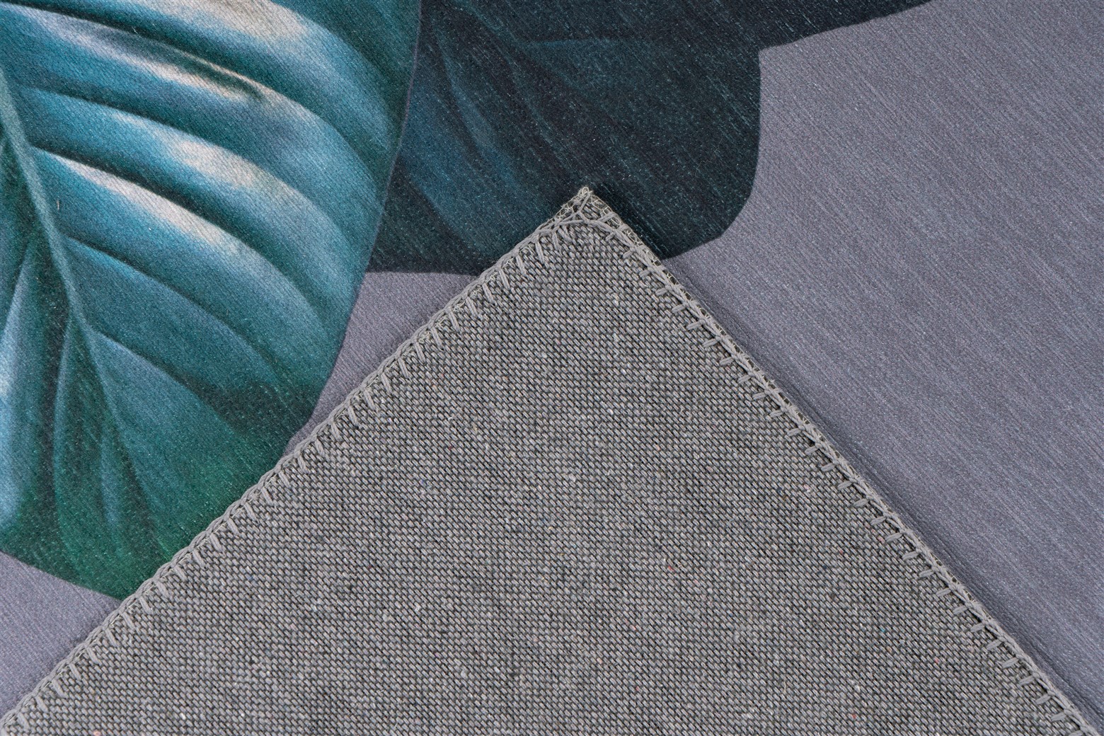 Teppich Tropical 125 Schwarz / Grün 80cm x 150cm