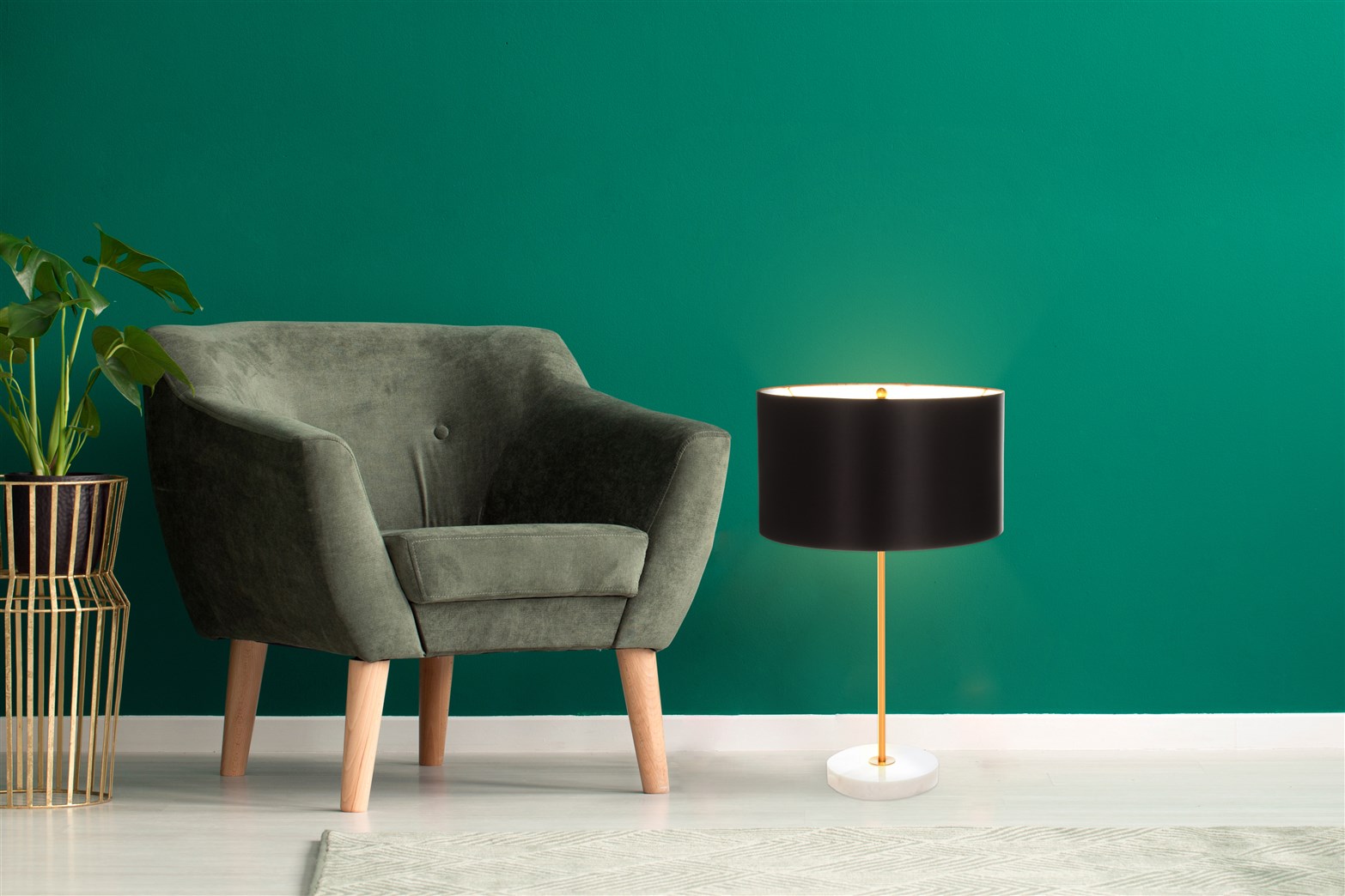 Design-Lampe mit runden Lampenschirm