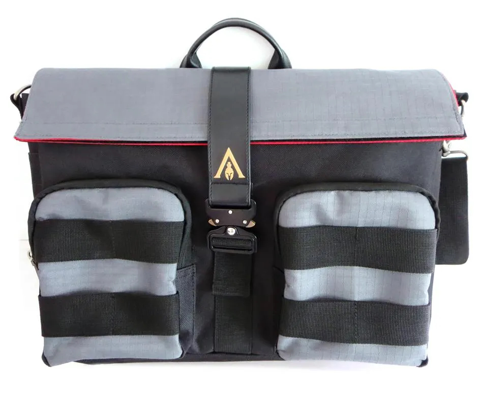 Difuzed Rucksäcke & Taschen Assassin's Creed Odyssey - Washed Look Messenger Bag