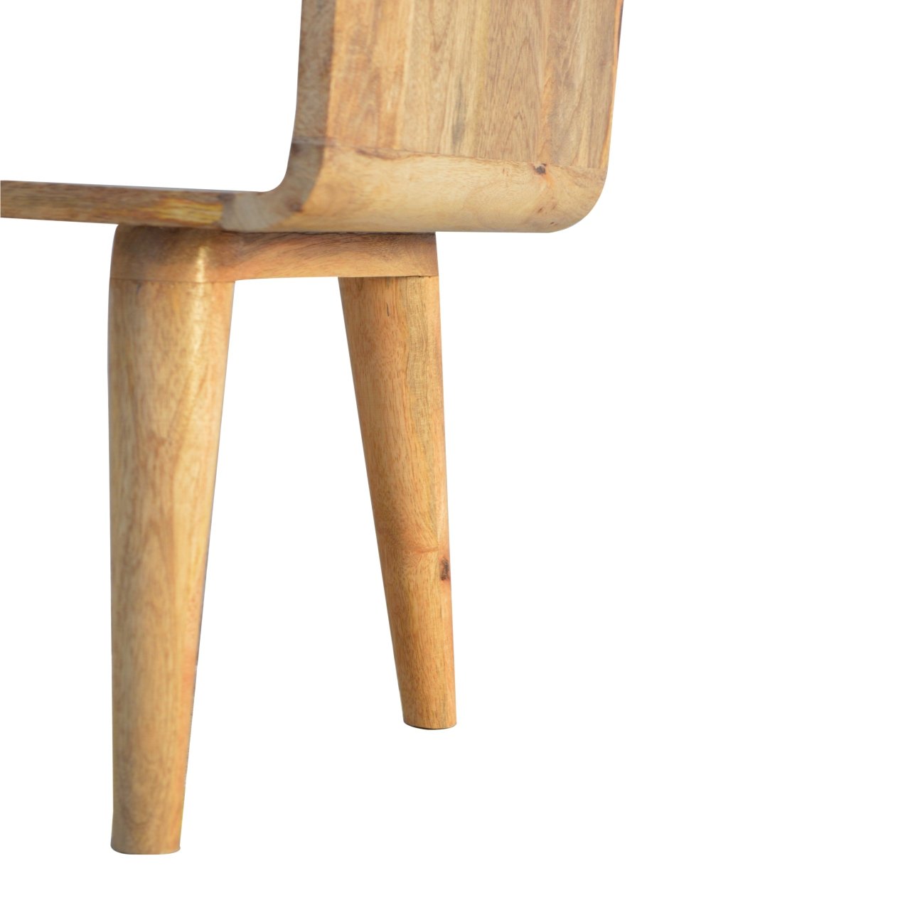 Geschwungenes offenes Bett