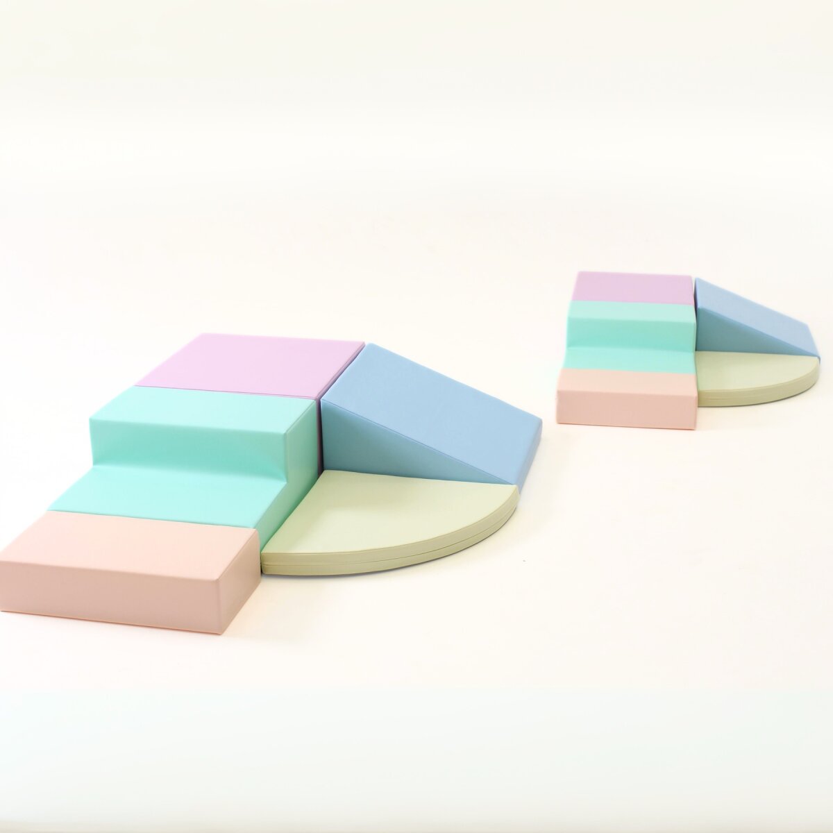 IGLU Großes Party Set aus mehreren bunten Schaumstoff-Spielmodulen - Helles Pastell - mit Rampe, Rutsche und Ballbecken,für Kinder