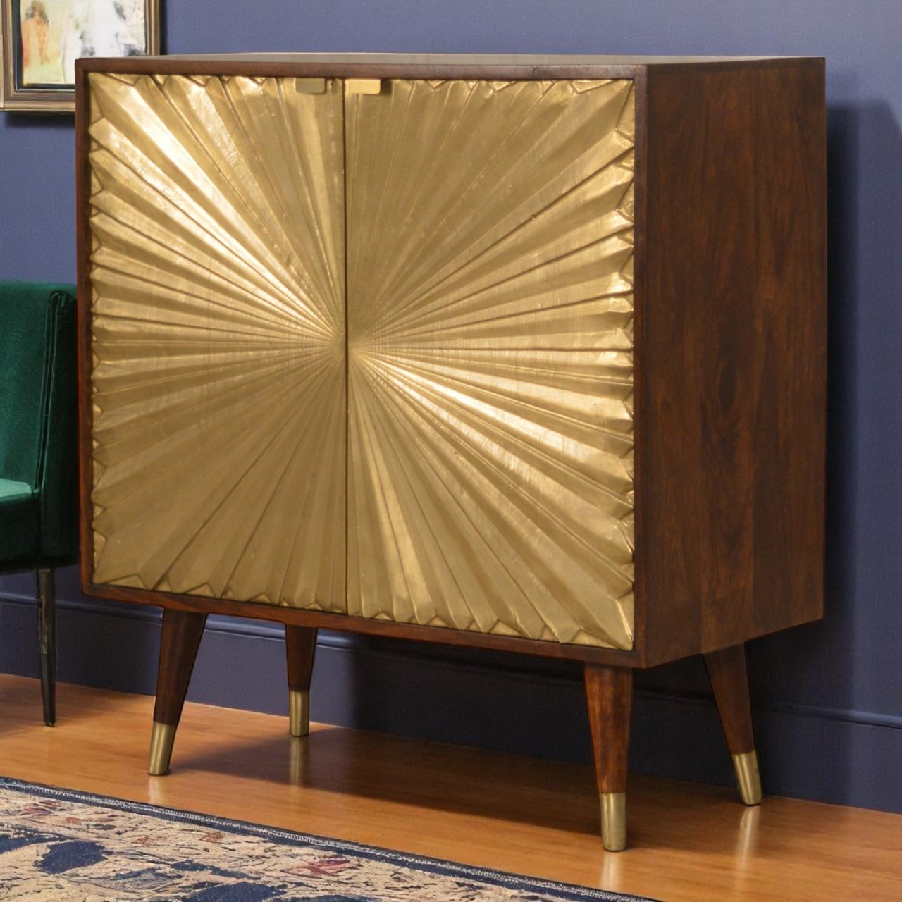 Manila-Gold-Schrank