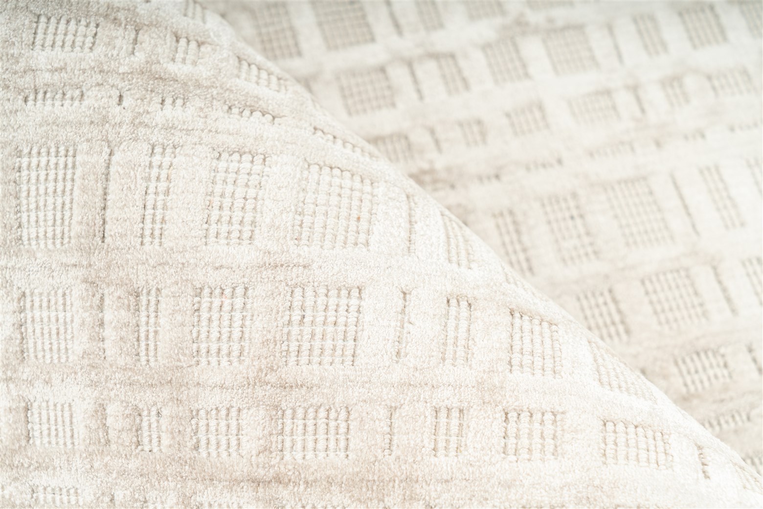 Teppich Karma 125 Beige / Silber 120cm x 170cm