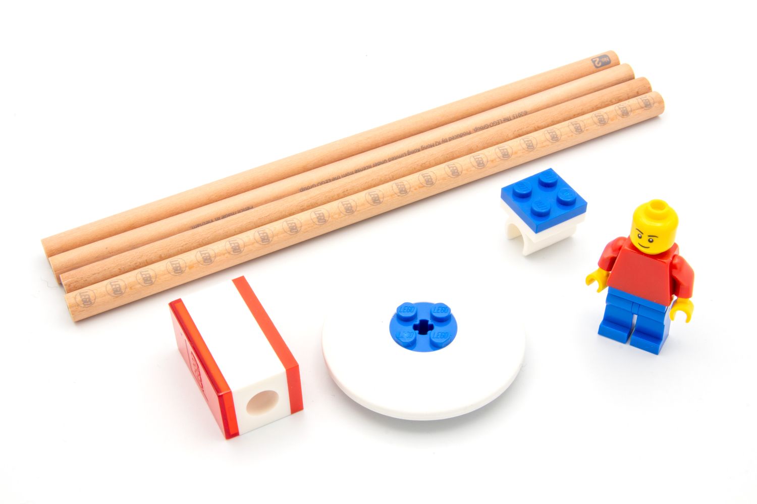 Joy Toy Malen & Basteln LEGO® Schreibwarenset - 4 Bleistifte, 1 Bleistiftspitzer, 1 Radiergummi, 1 Topper, 1 Legofigur