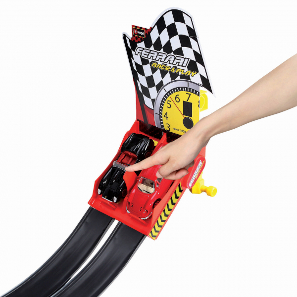 Bburago Modelle & Fahrzeuge Bburago 18-31216 - Ferrari Race & Play: Dual Loop inkl. 2 Fahrzeugen und Tragebox, 1:43 - Modellauto