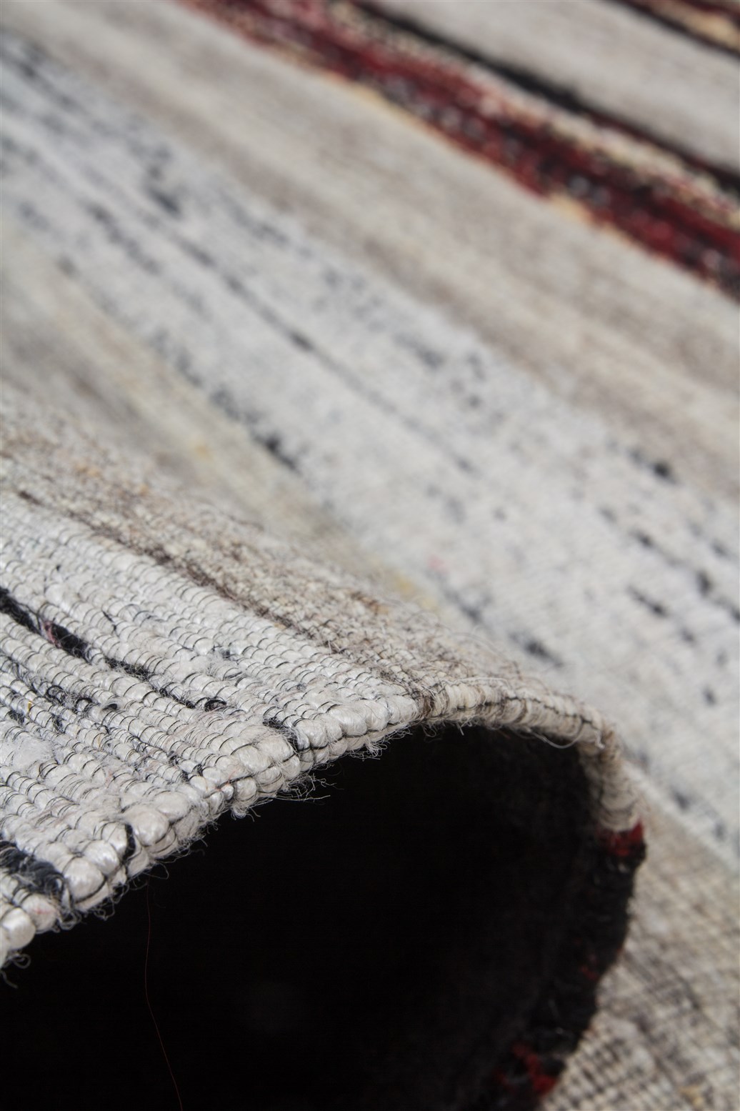 80 x 150 cm Schwarz-Weiß Kilim