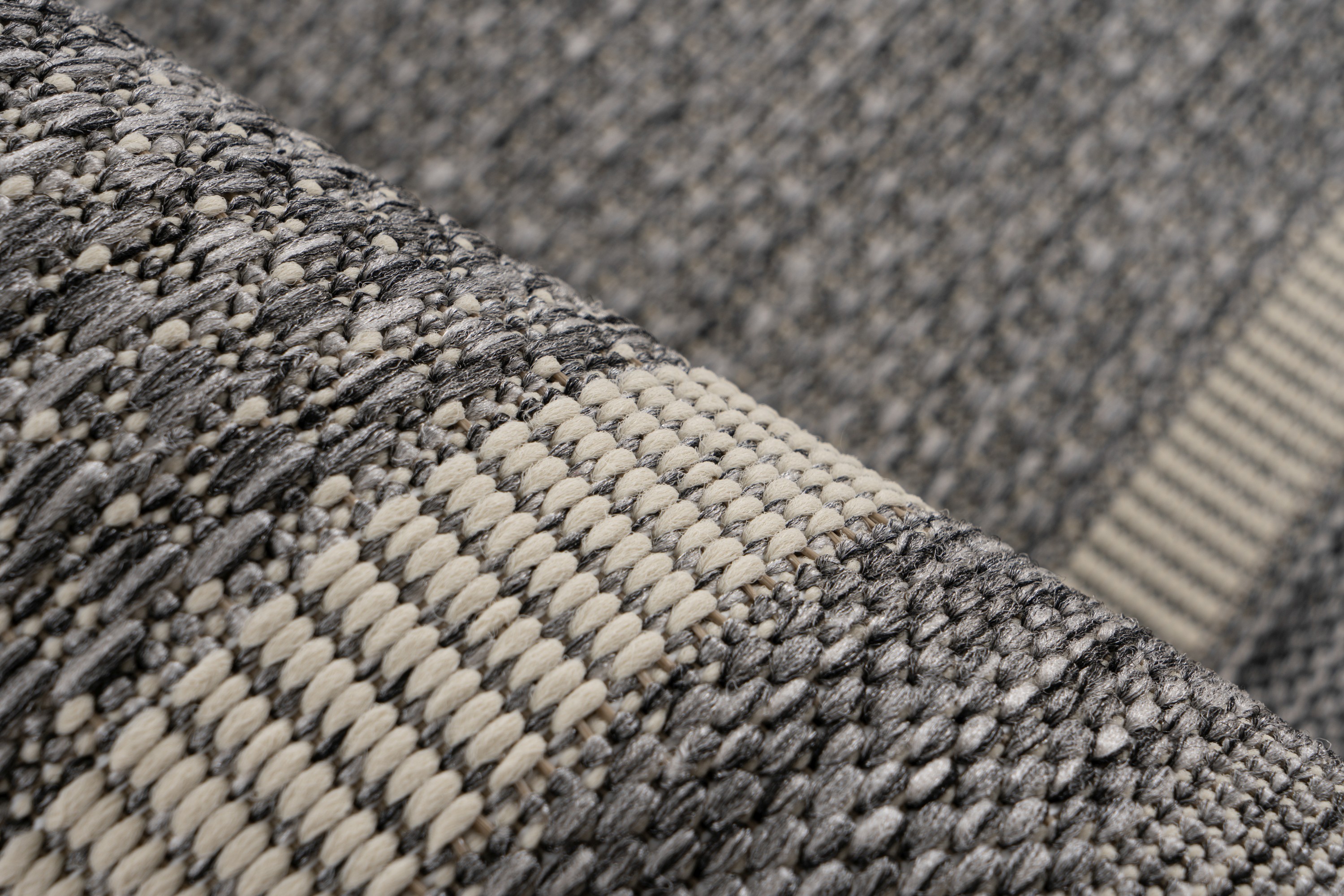 Teppich Nibru 325 Silber 160 x 230 cm