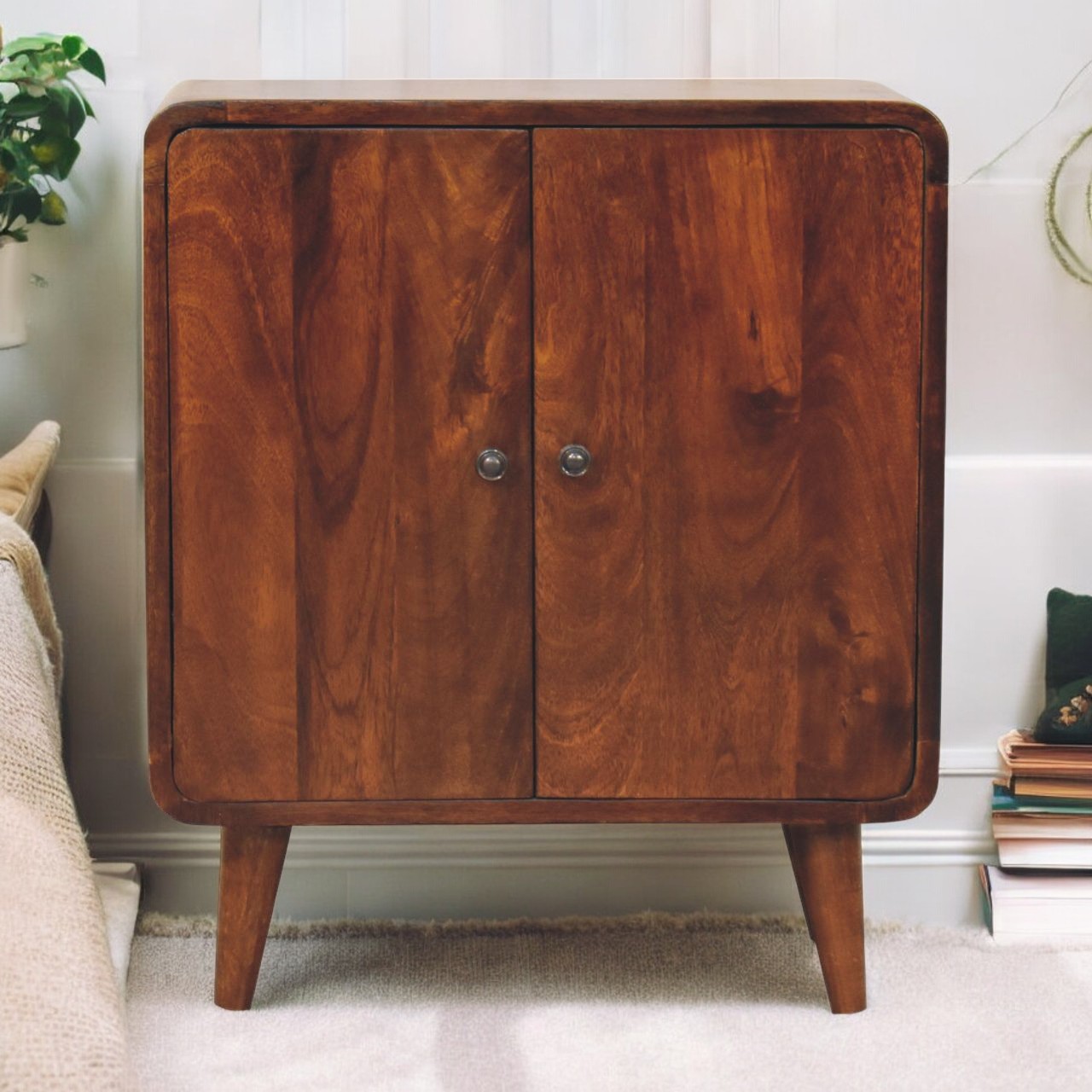 Mini Classic Kastanienholz-Schrank