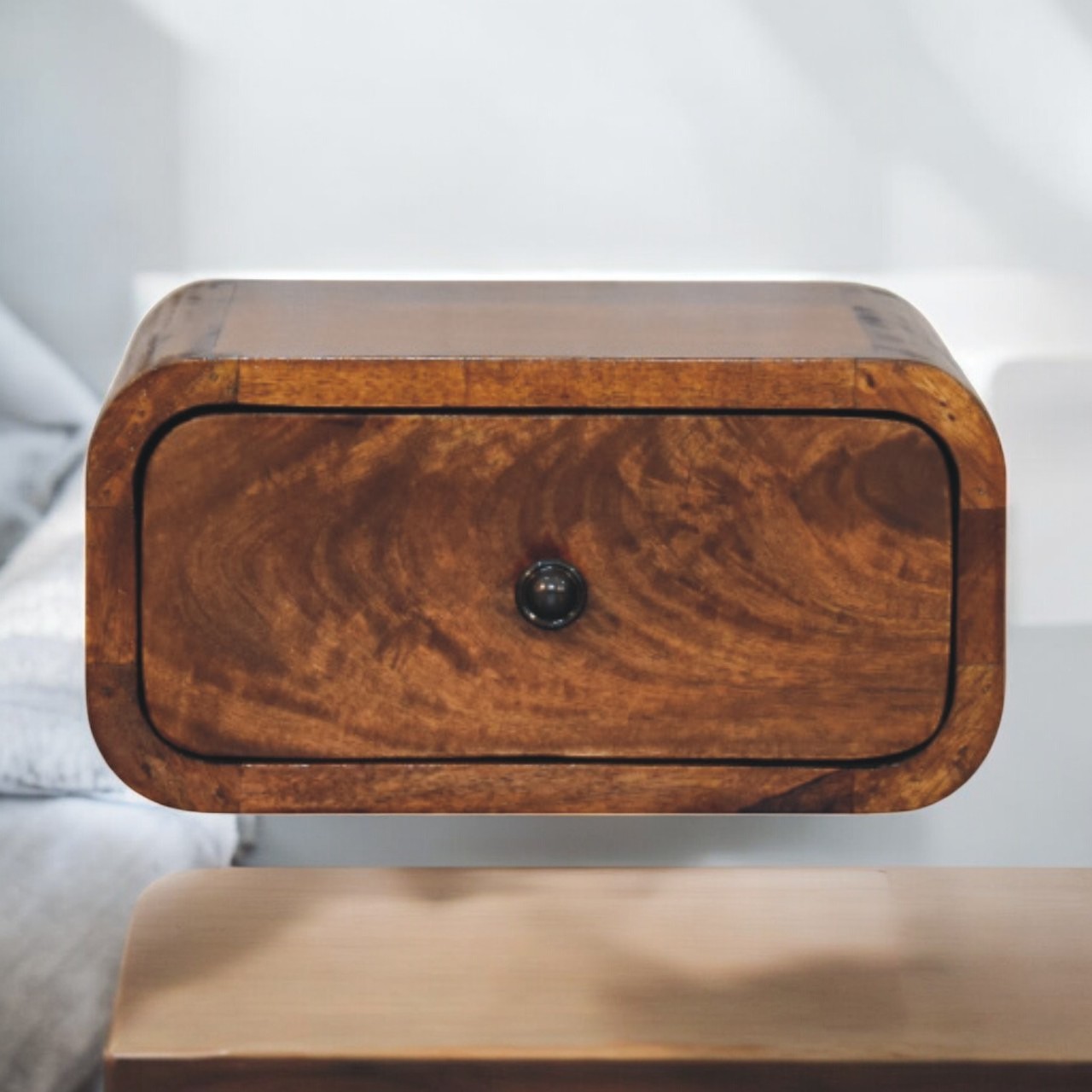Avora Mini Wandnachttisch „Chestnut“ mit 1 Schublade