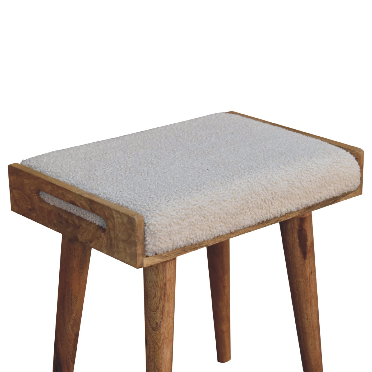 Fußhocker im Stil eines cremefarbenen Tabletts aus Bouclé